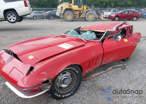 1965 Chevrolet Corvette из США, поврежденный, VIN 194375S111740